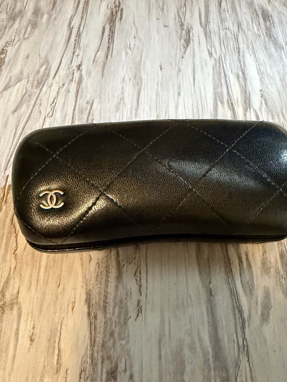 CHANEL Black Quilted Leather Eyewear Case with CC Logo no glasses